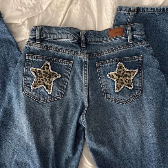 Subdued Low Rise Dark Wash Star Patch Jeans - Picture 2 of 3